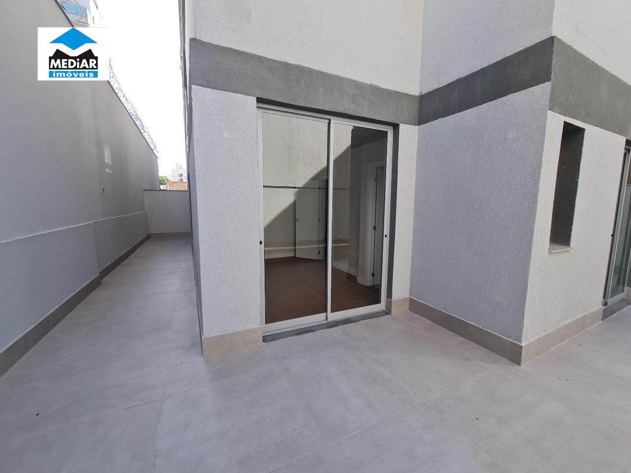 Apartamento à venda com 2 quartos, 66m² - Foto 1