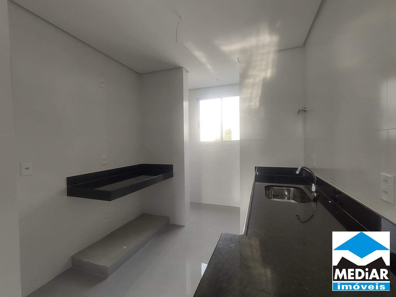 Apartamento à venda com 3 quartos, 73m² - Foto 8