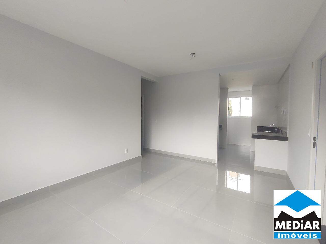 Apartamento à venda com 3 quartos, 73m² - Foto 3