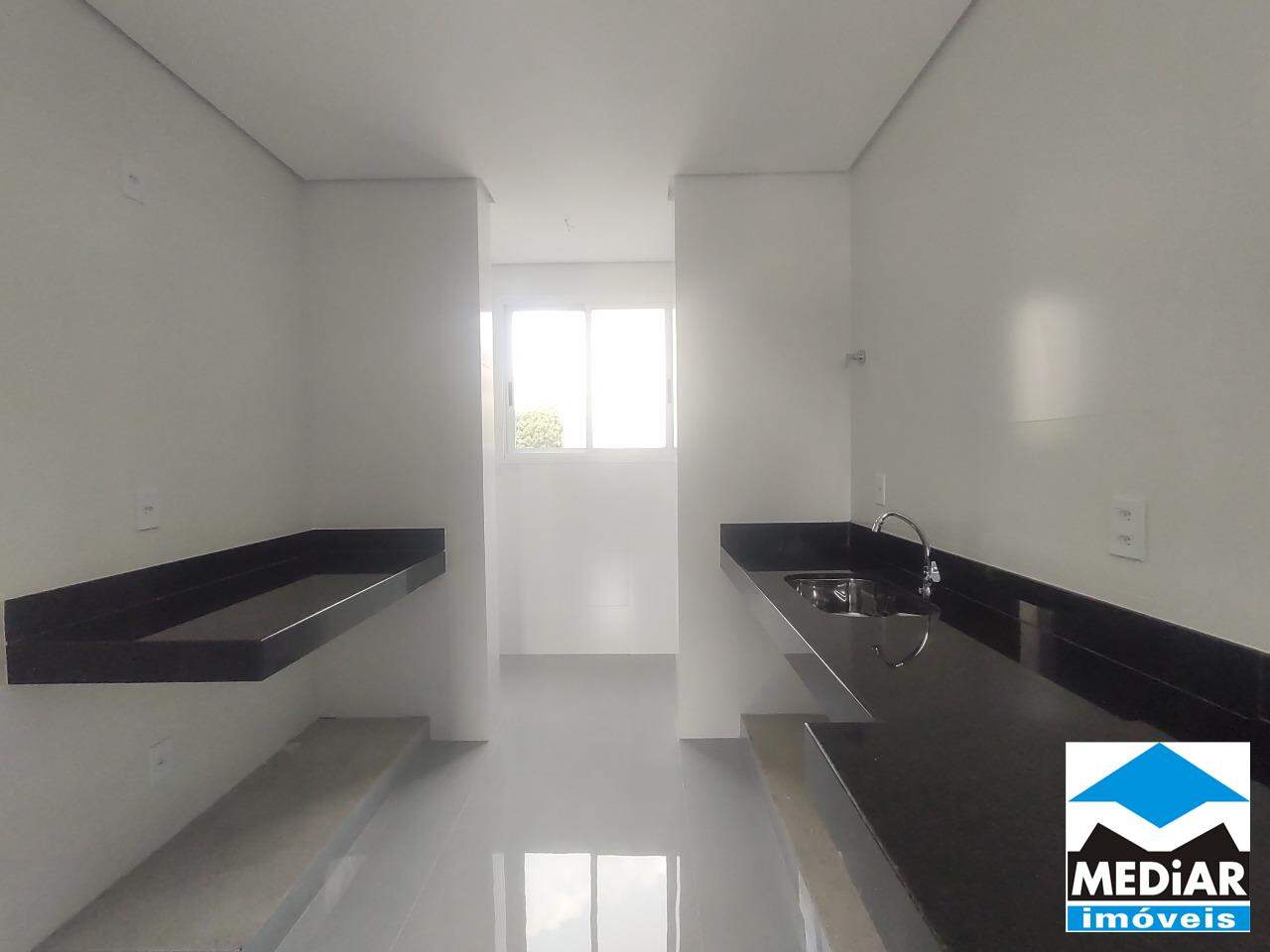 Apartamento à venda com 3 quartos, 73m² - Foto 10