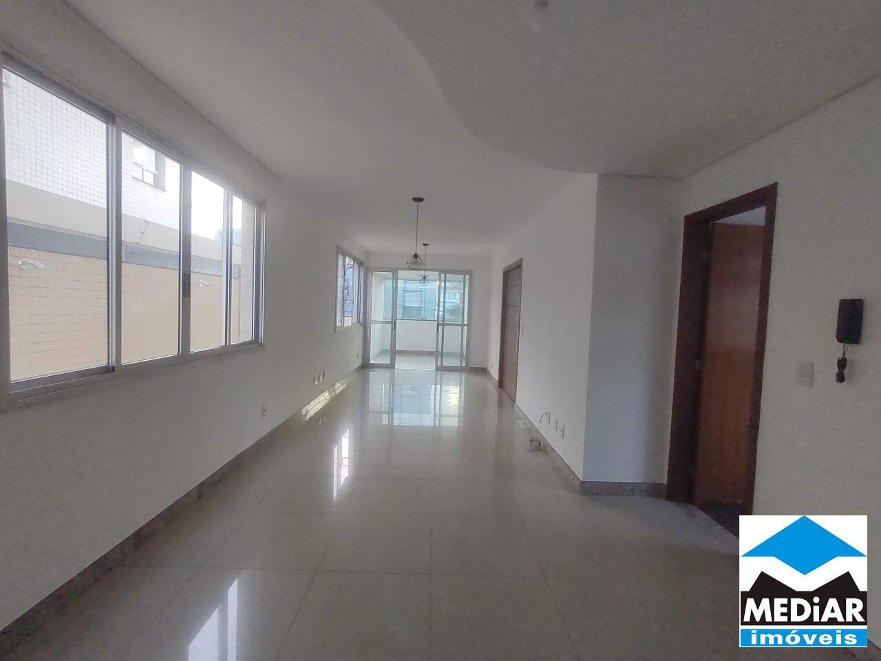 Apartamento, 4 quartos, 152 m² - Foto 2