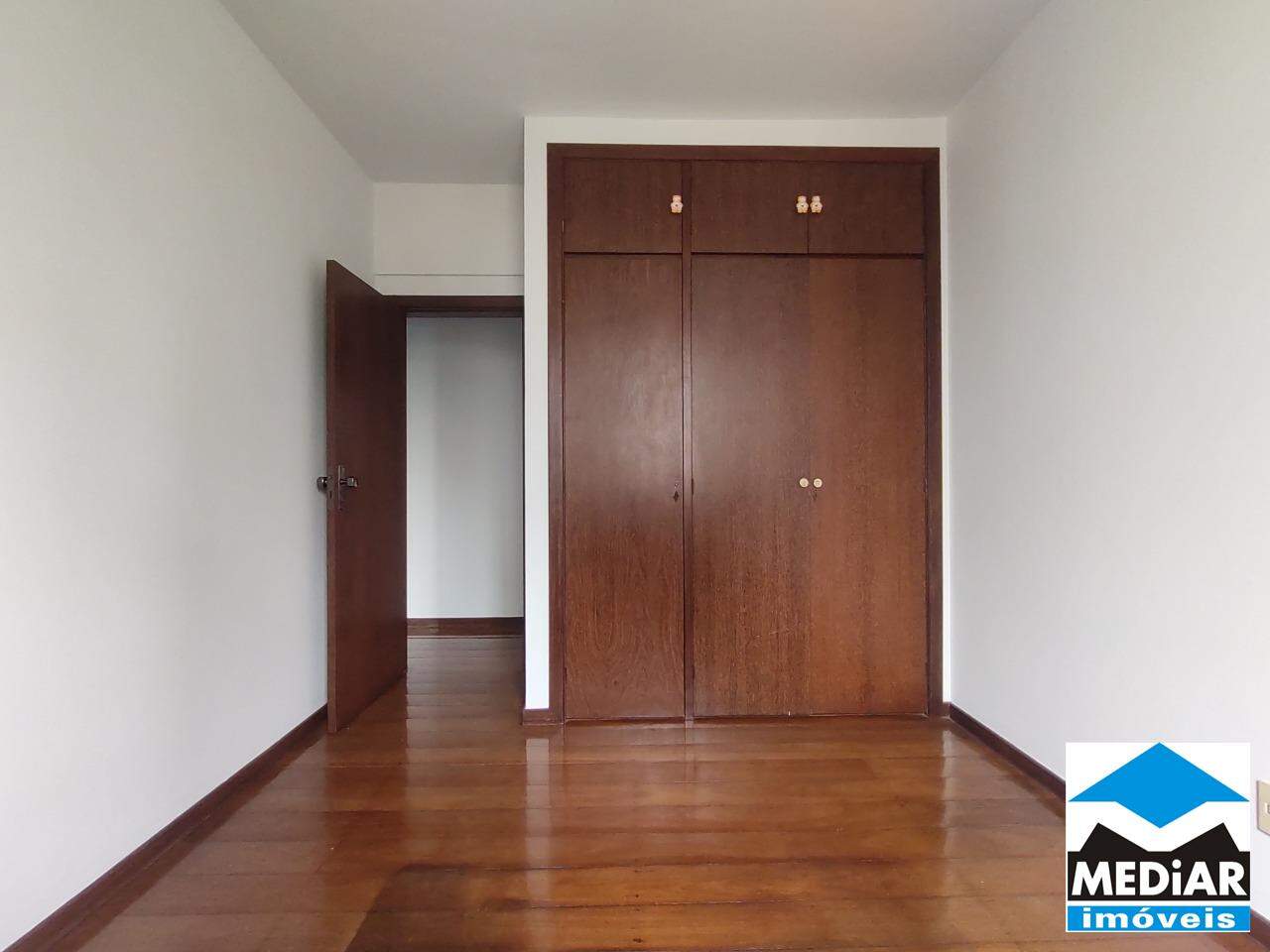 Apartamento à venda com 3 quartos, 95m² - Foto 14