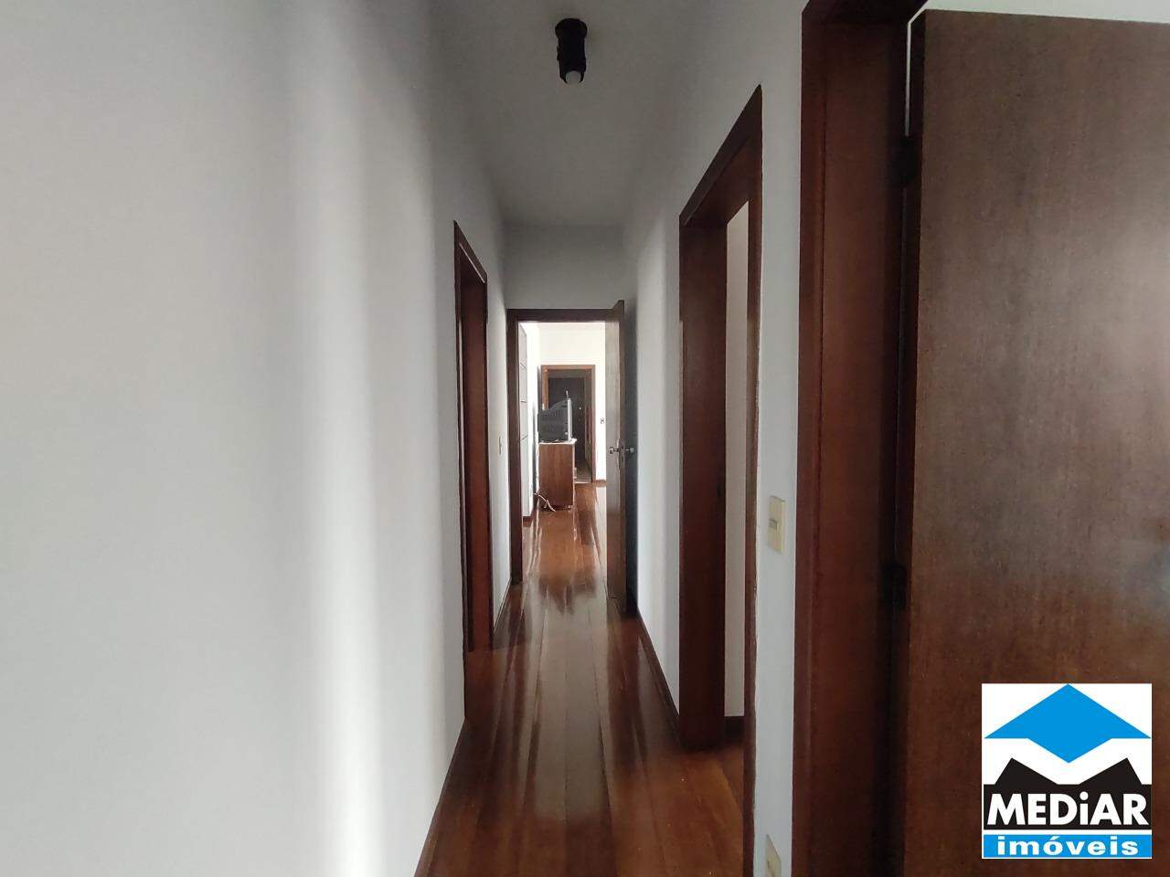 Apartamento à venda com 3 quartos, 95m² - Foto 18