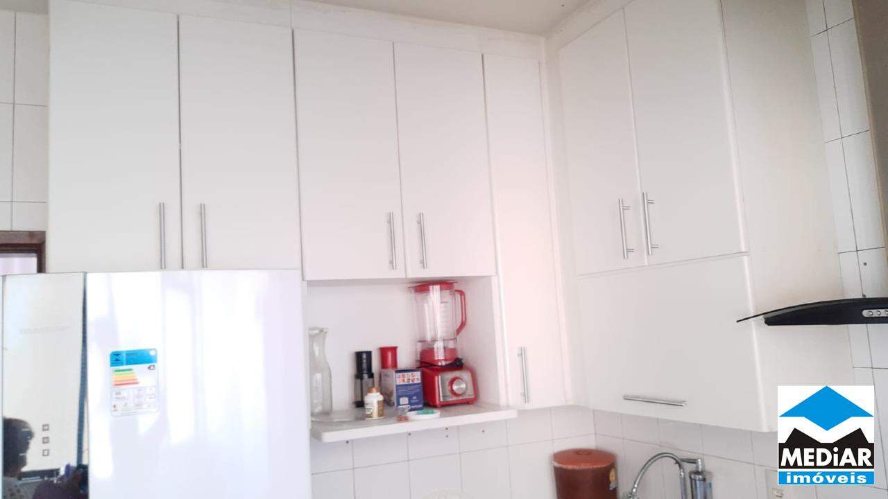 Apartamento à venda com 2 quartos, 68m² - Foto 15