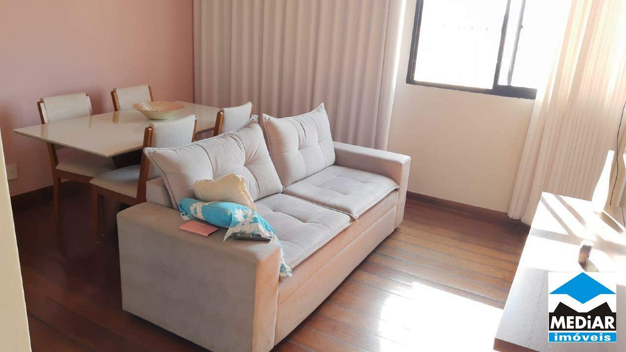 Apartamento à venda com 2 quartos, 68m² - Foto 2