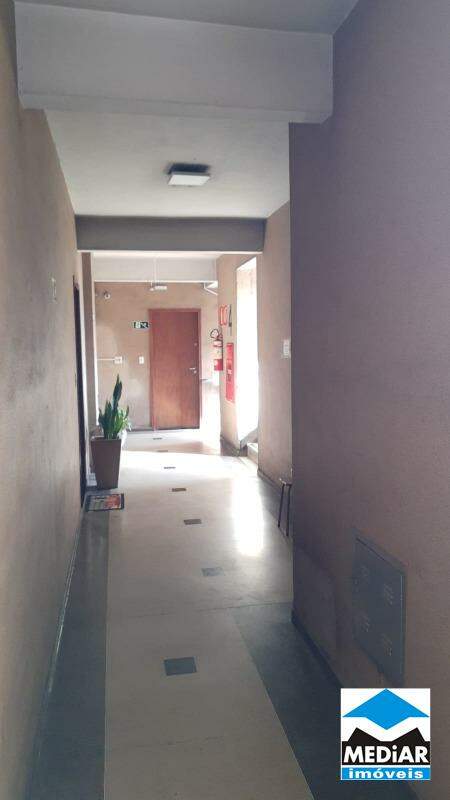 Apartamento à venda com 2 quartos, 68m² - Foto 22