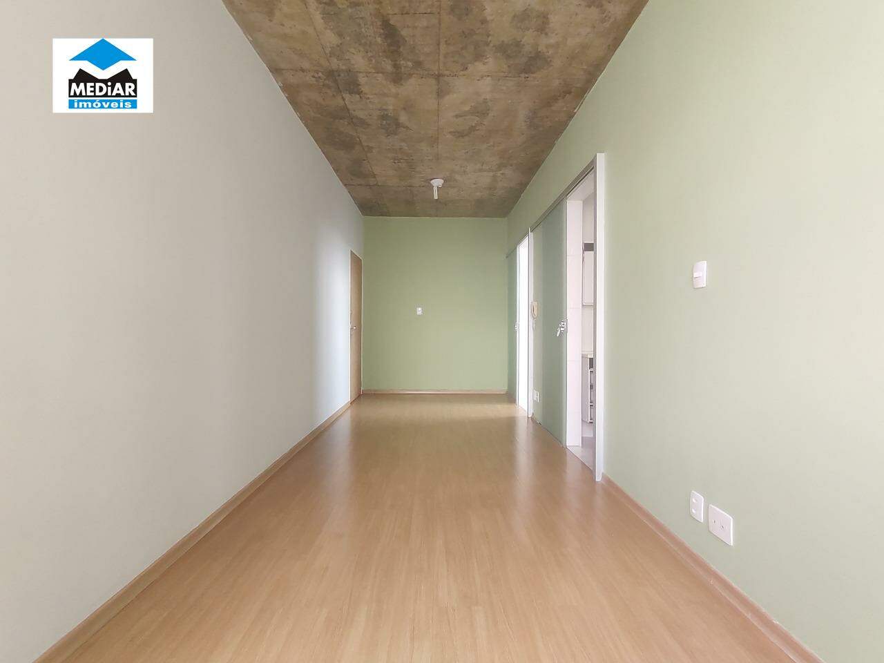 Apartamento à venda com 1 quarto, 39m² - Foto 1