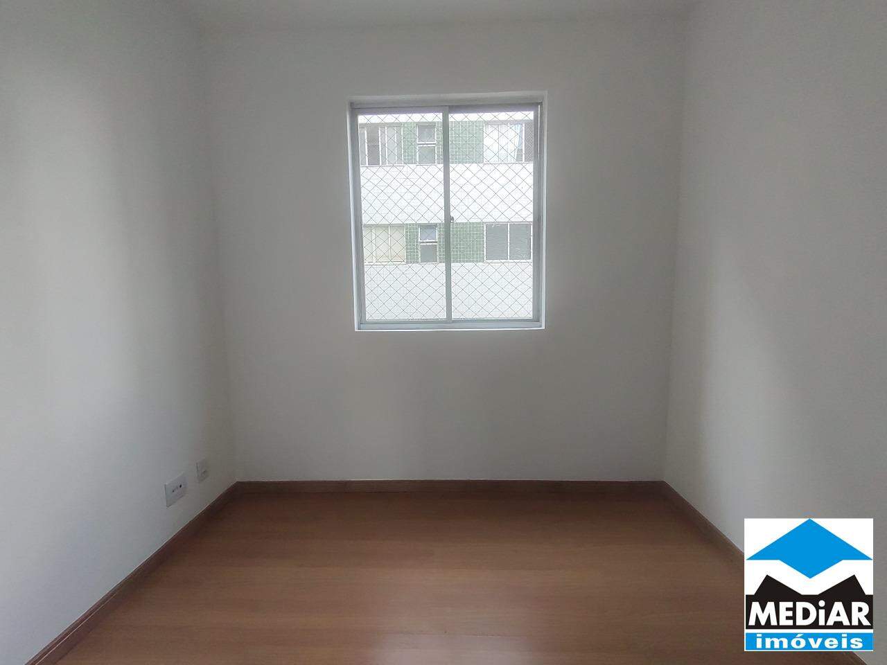 Apartamento à venda com 3 quartos, 90m² - Foto 13