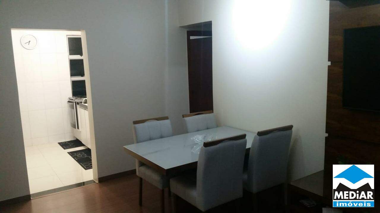 Apartamento à venda com 2 quartos, 55m² - Foto 1