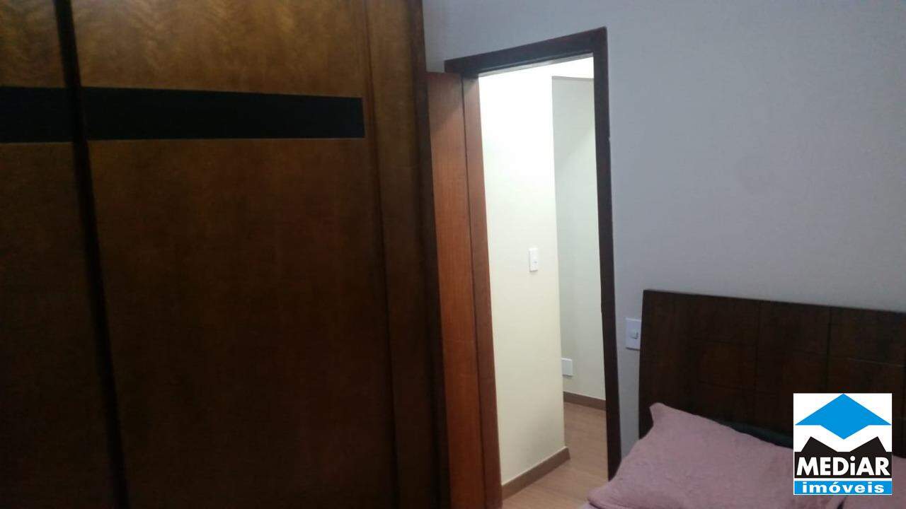 Apartamento à venda com 2 quartos, 55m² - Foto 4