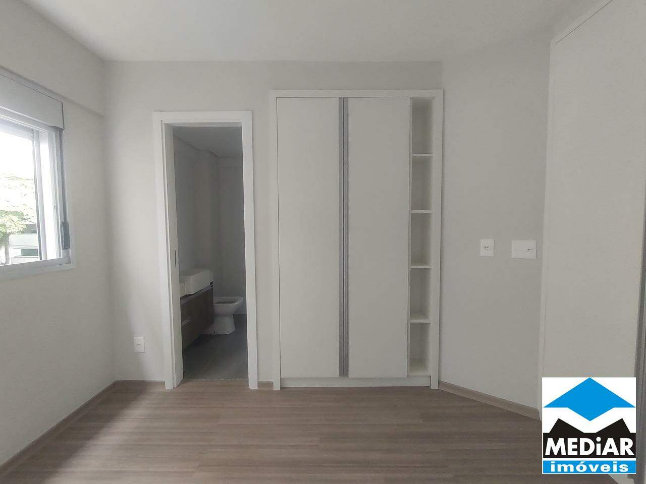 Apartamento à venda com 2 quartos, 73m² - Foto 12