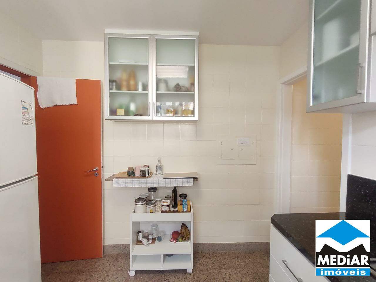 Apartamento à venda com 4 quartos, 140m² - Foto 19