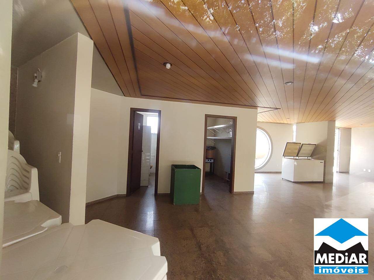 Apartamento à venda com 4 quartos, 140m² - Foto 23