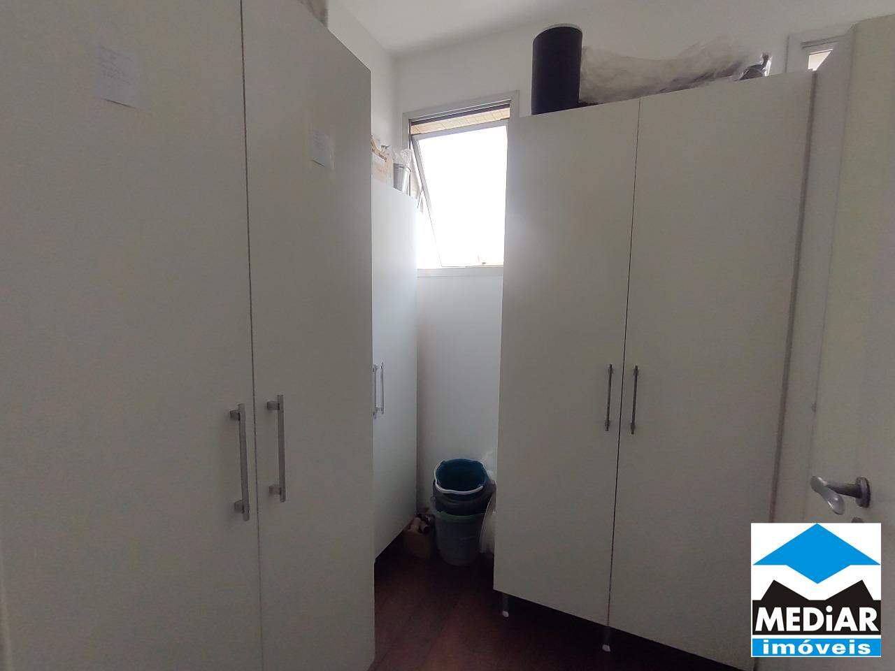 Apartamento à venda com 4 quartos, 140m² - Foto 21