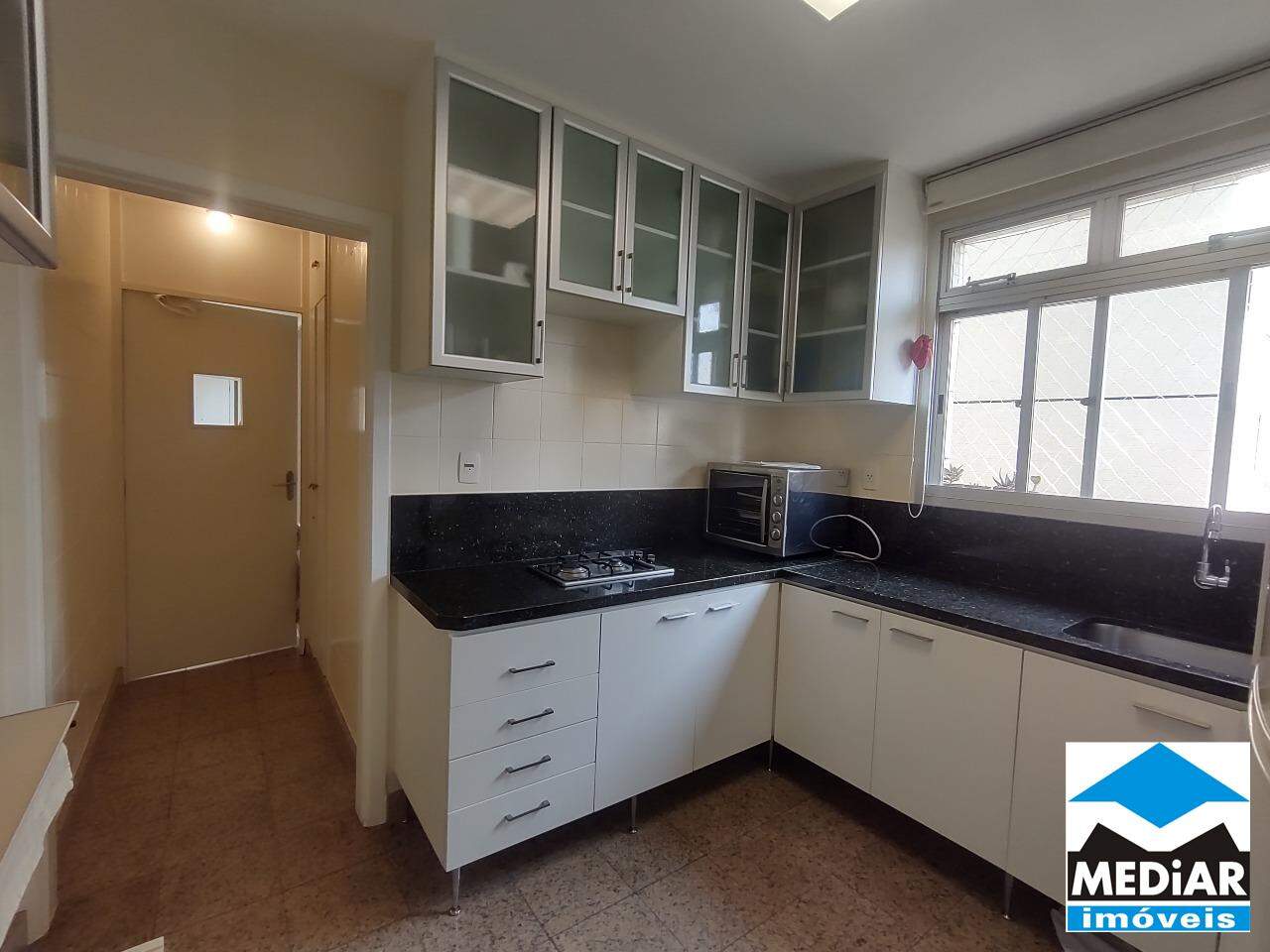 Apartamento à venda com 4 quartos, 140m² - Foto 17