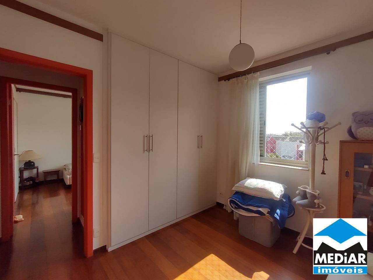 Apartamento à venda com 4 quartos, 140m² - Foto 13