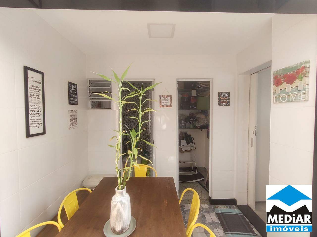 Apartamento à venda com 3 quartos, 82m² - Foto 18