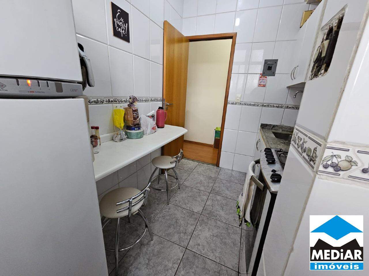 Apartamento à venda com 1 quarto, 40m² - Foto 4