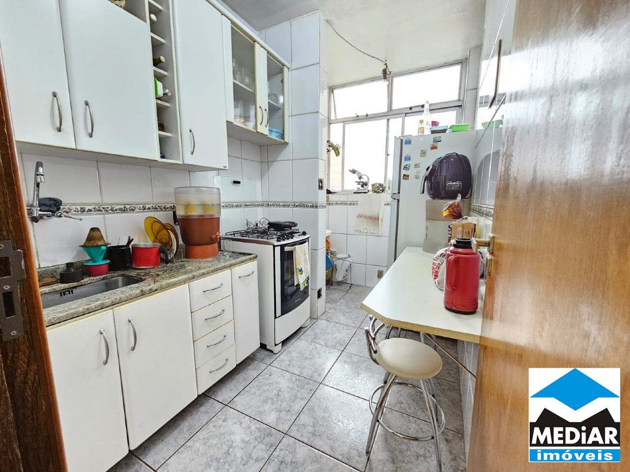 Apartamento à venda com 1 quarto, 40m² - Foto 5