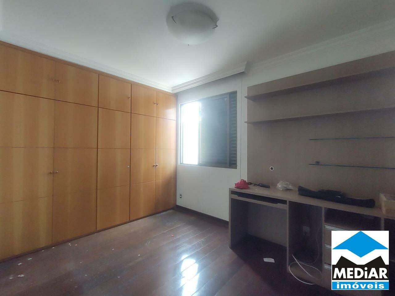 Apartamento à venda com 4 quartos, 159m² - Foto 11