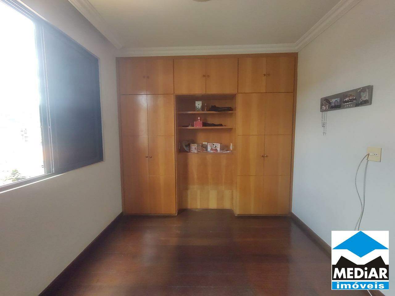 Apartamento à venda com 4 quartos, 159m² - Foto 16