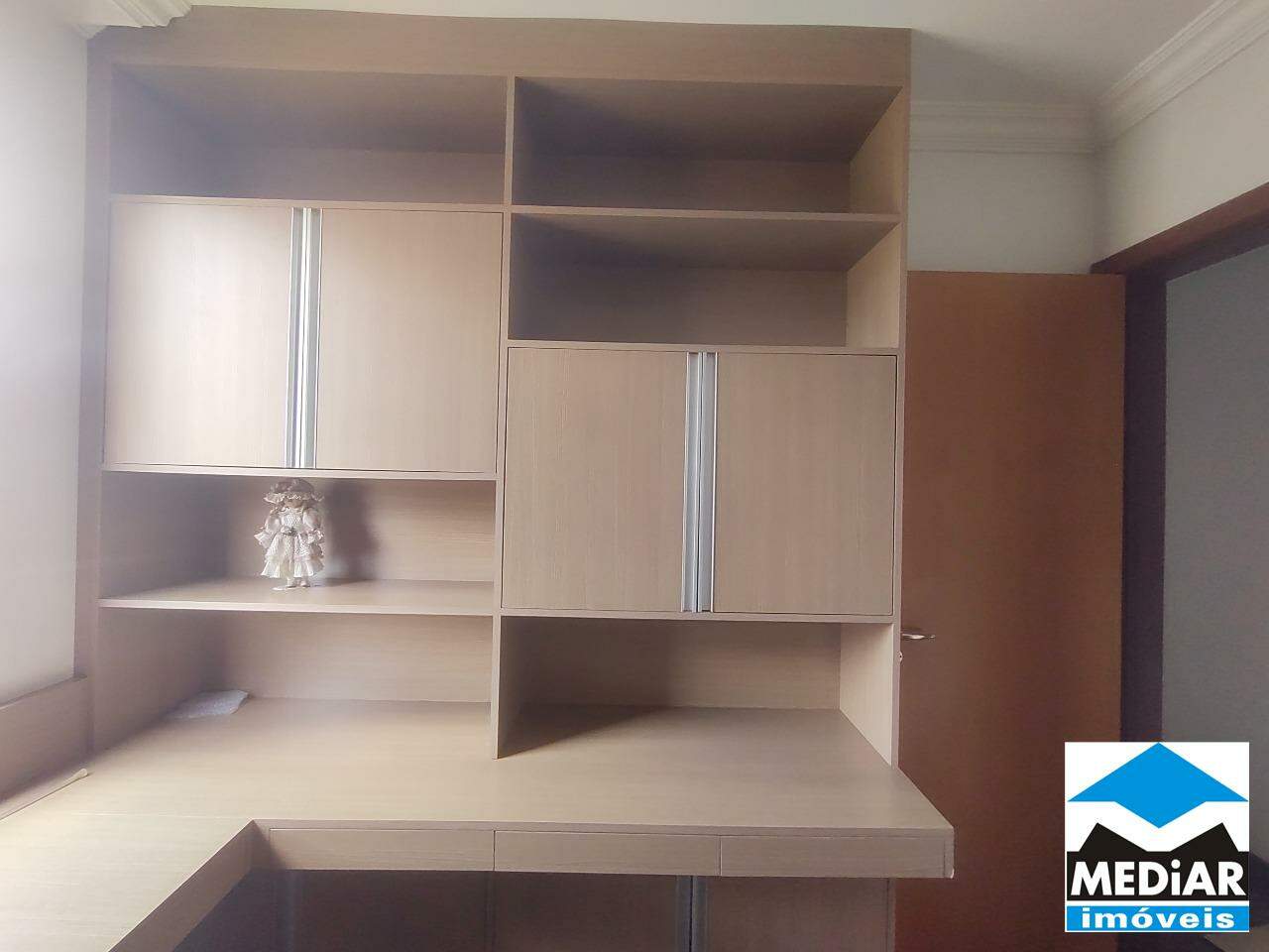 Apartamento à venda com 4 quartos, 159m² - Foto 14