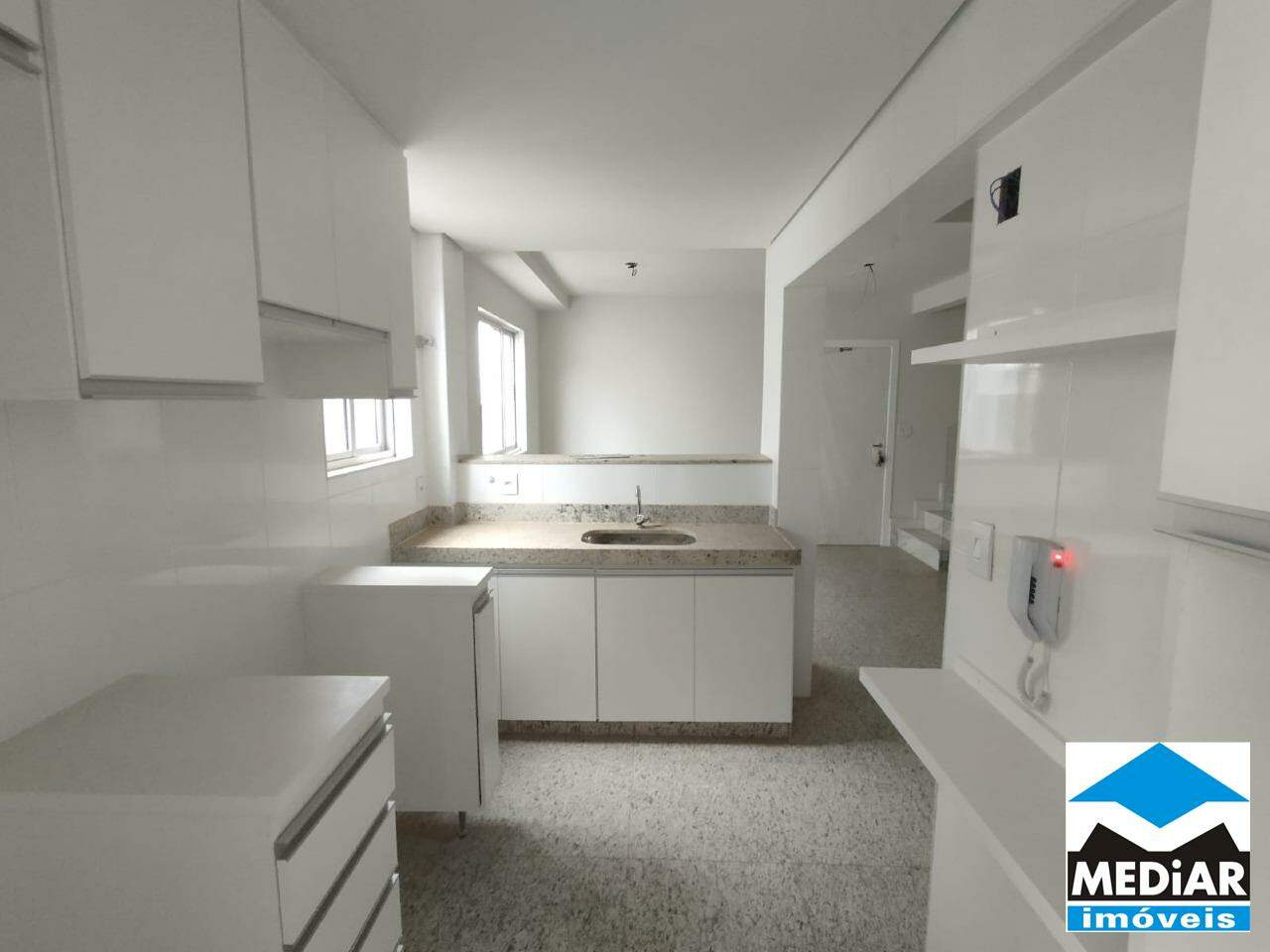 Cobertura à venda com 4 quartos, 160m² - Foto 13