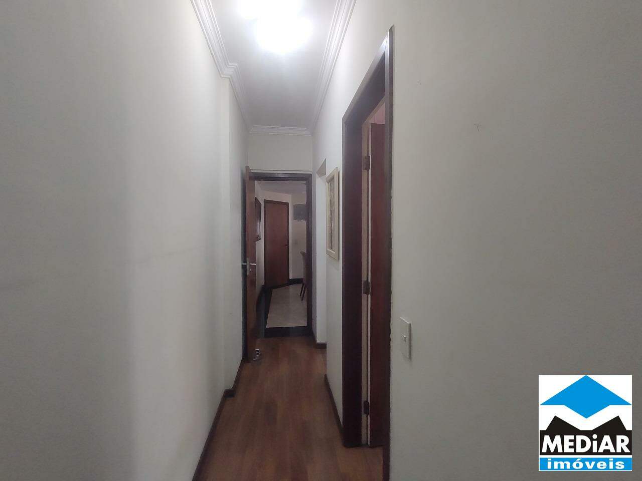 Apartamento à venda com 2 quartos, 63m² - Foto 13