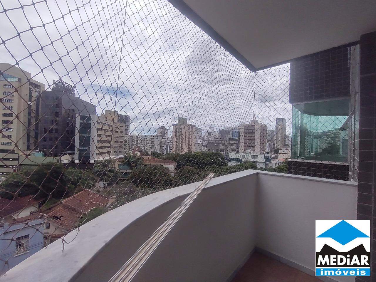 Apartamento à venda com 2 quartos, 63m² - Foto 11