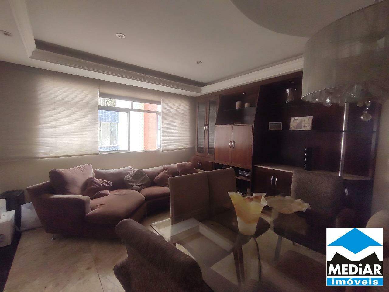 Apartamento à venda com 2 quartos, 63m² - Foto 4