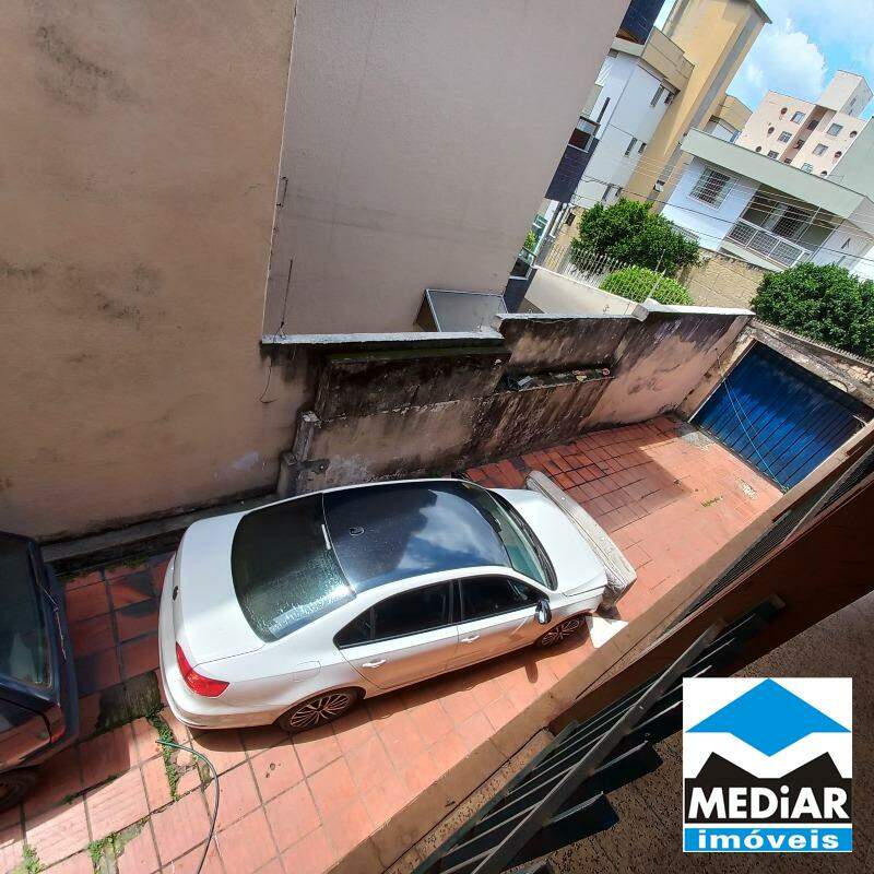 Casa à venda com 4 quartos, 253m² - Foto 19