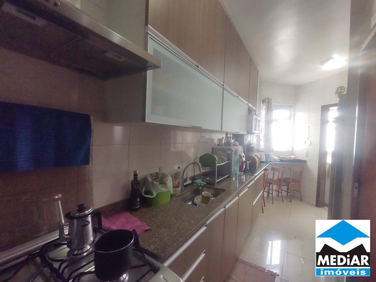 Apartamento à venda com 3 quartos, 90m² - Foto 7