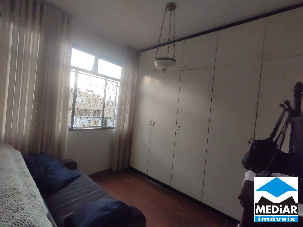 Apartamento à venda com 3 quartos, 100m² - Foto 8