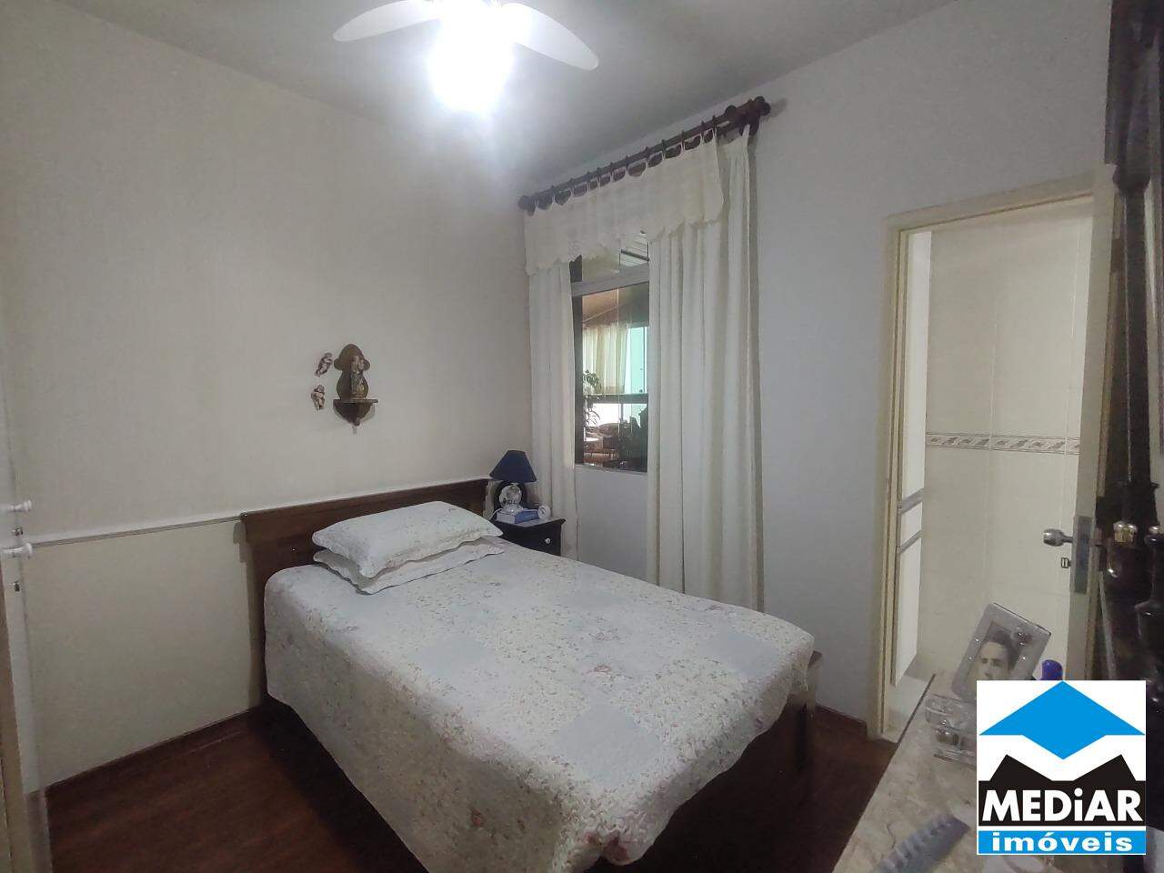 Apartamento à venda com 3 quartos, 100m² - Foto 7