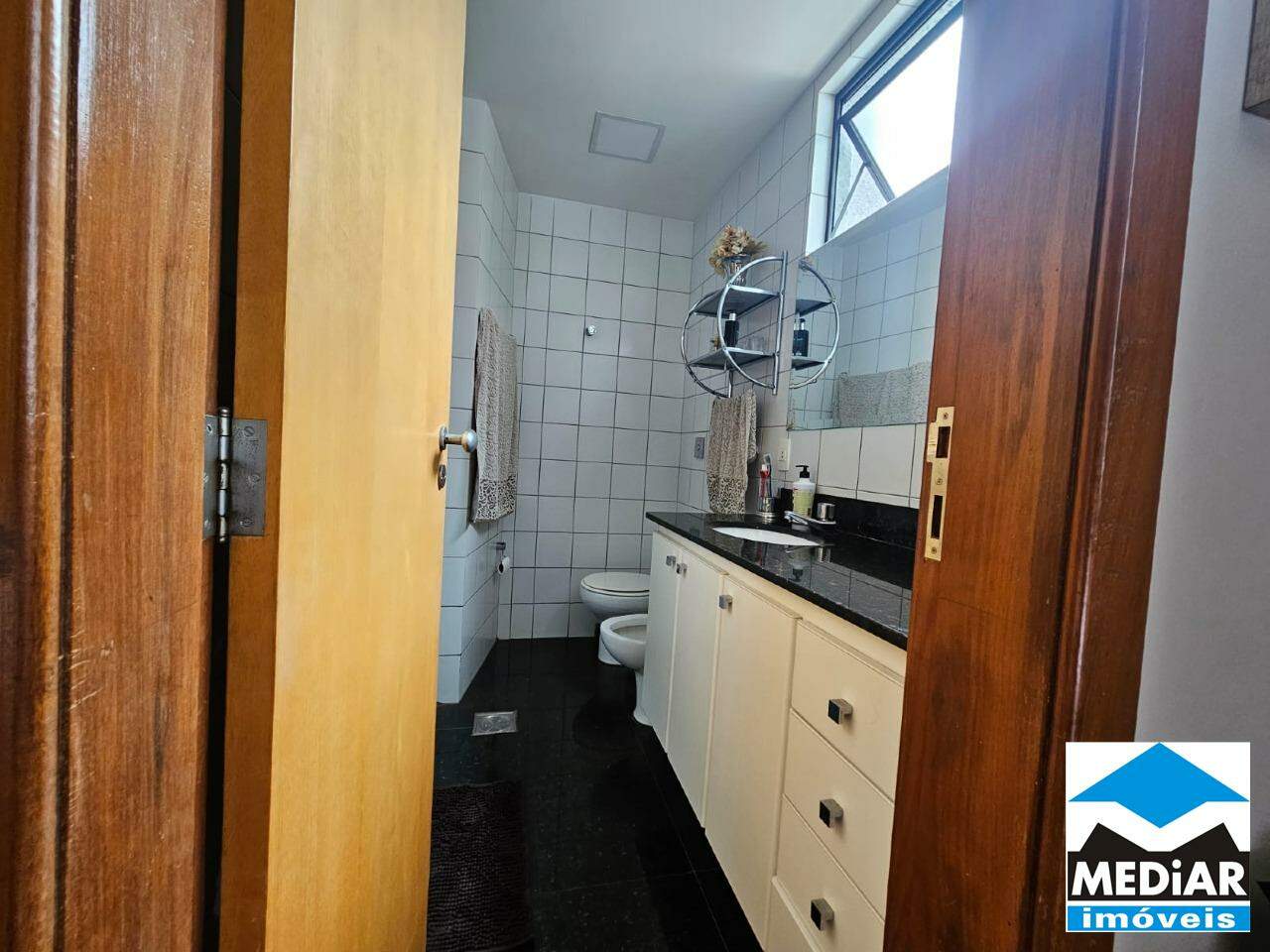 Apartamento à venda com 3 quartos, 110m² - Foto 10