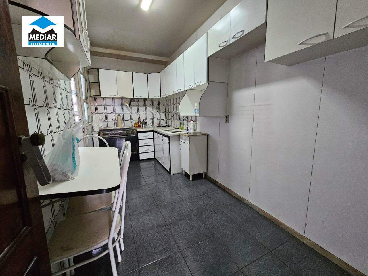 Apartamento à venda com 3 quartos, 110m² - Foto 12