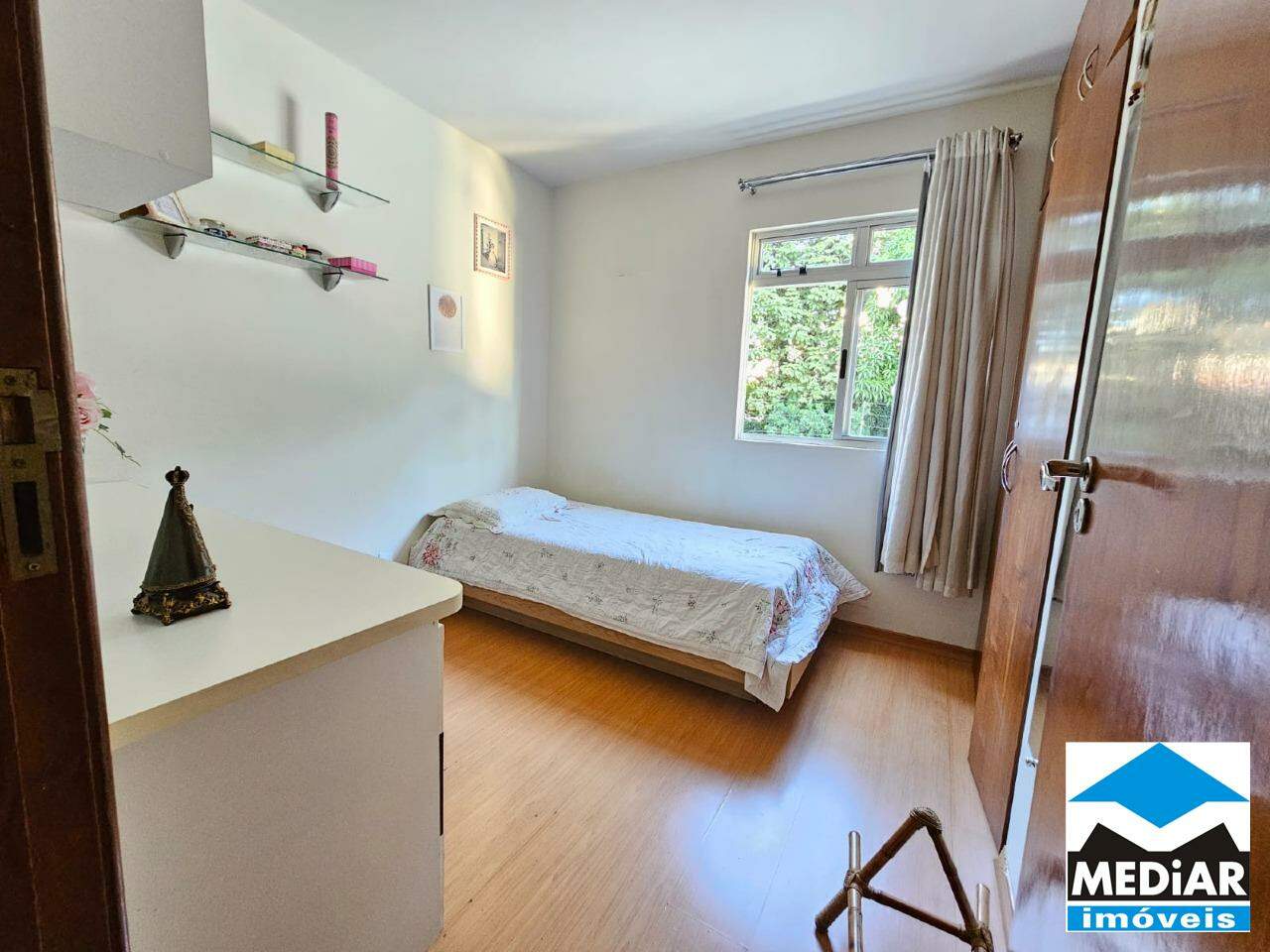 Apartamento à venda com 4 quartos, 106m² - Foto 9