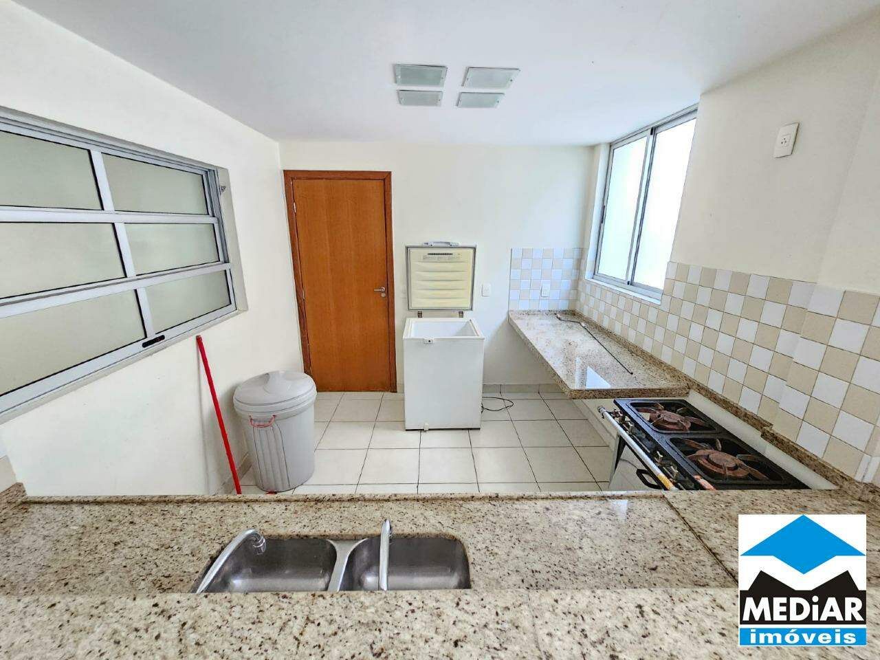 Apartamento à venda com 4 quartos, 106m² - Foto 23