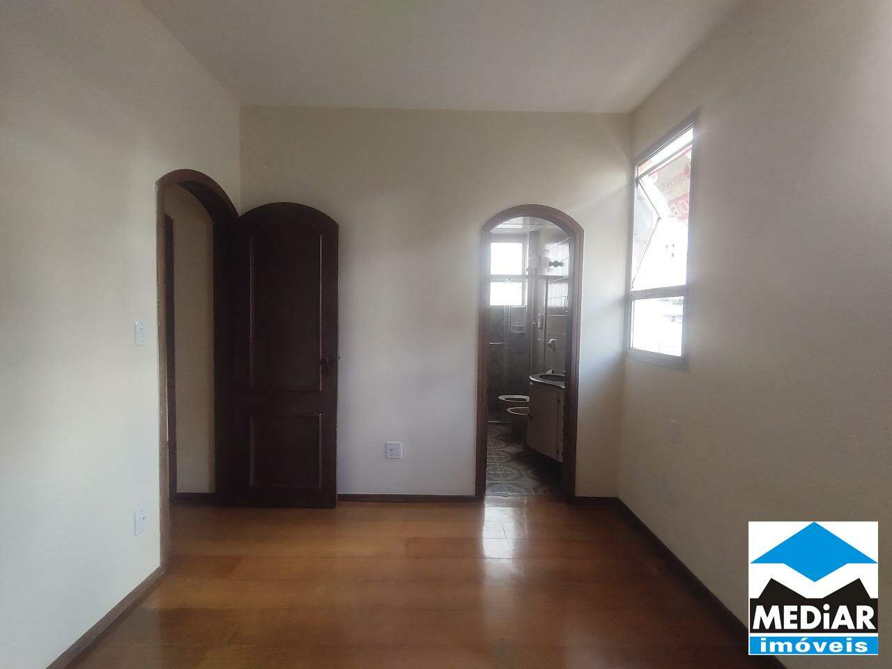 Apartamento à venda com 4 quartos, 110m² - Foto 6