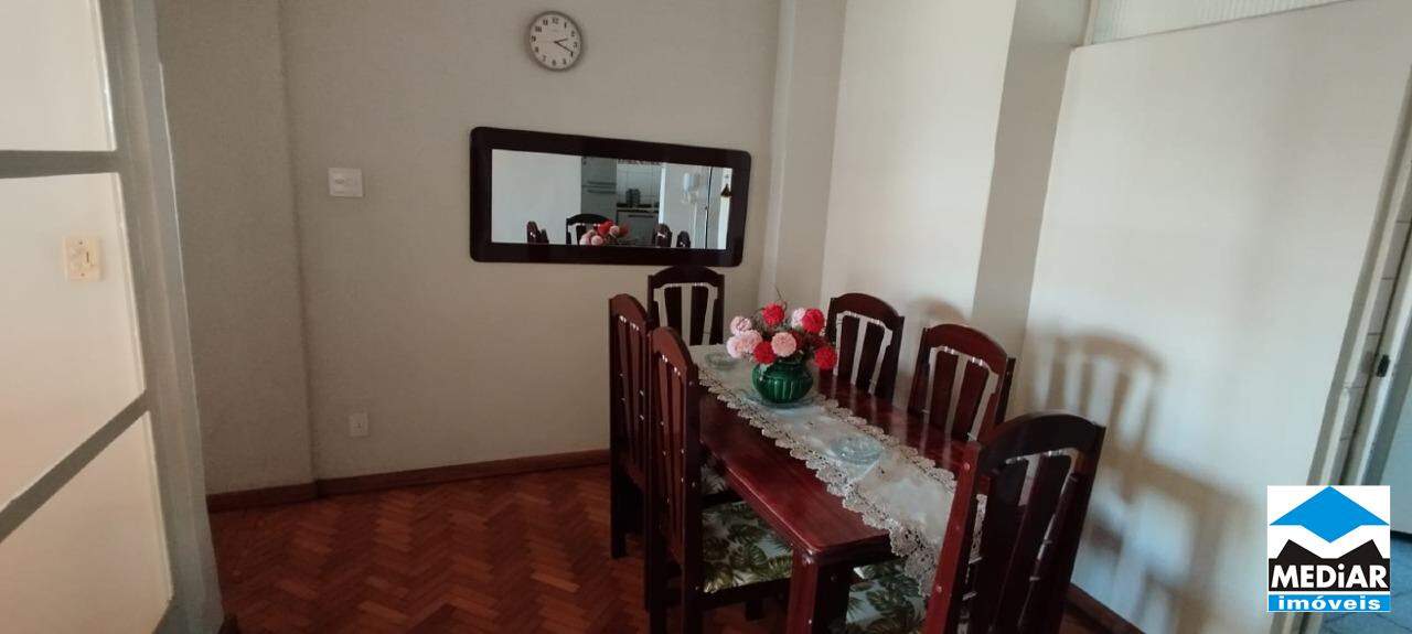 Apartamento à venda com 3 quartos, 159m² - Foto 3