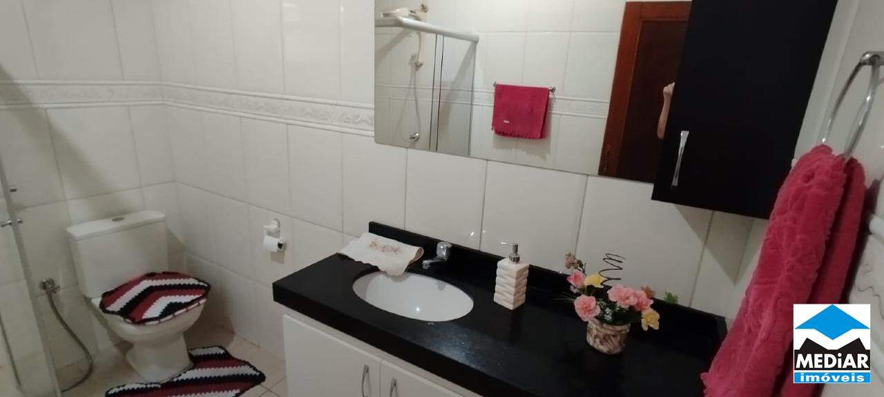 Apartamento à venda com 3 quartos, 159m² - Foto 22