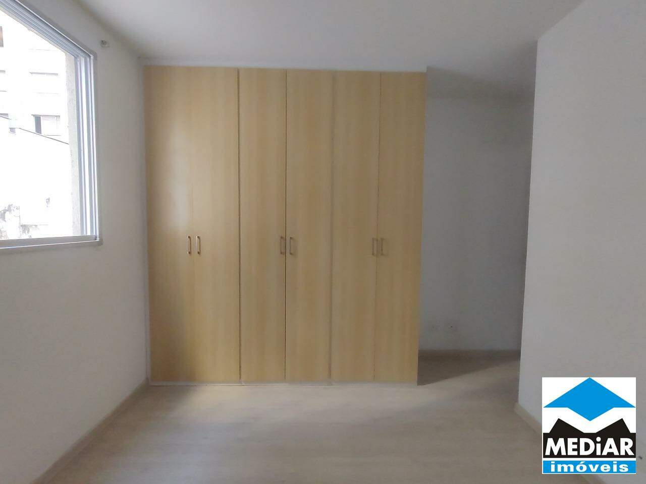 Apartamento à venda com 3 quartos, 85m² - Foto 10