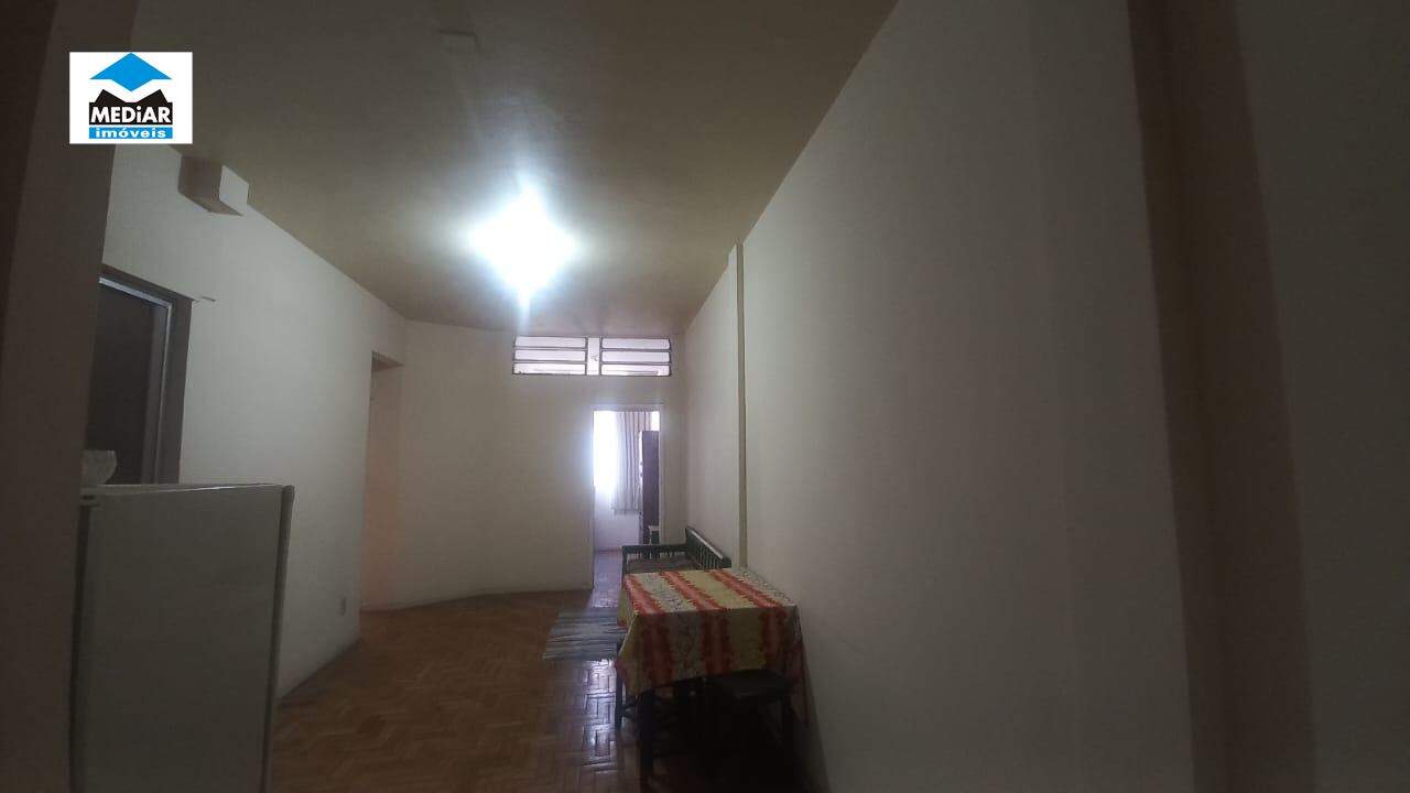 Apartamento para alugar com 2 quartos, 50m² - Foto 4