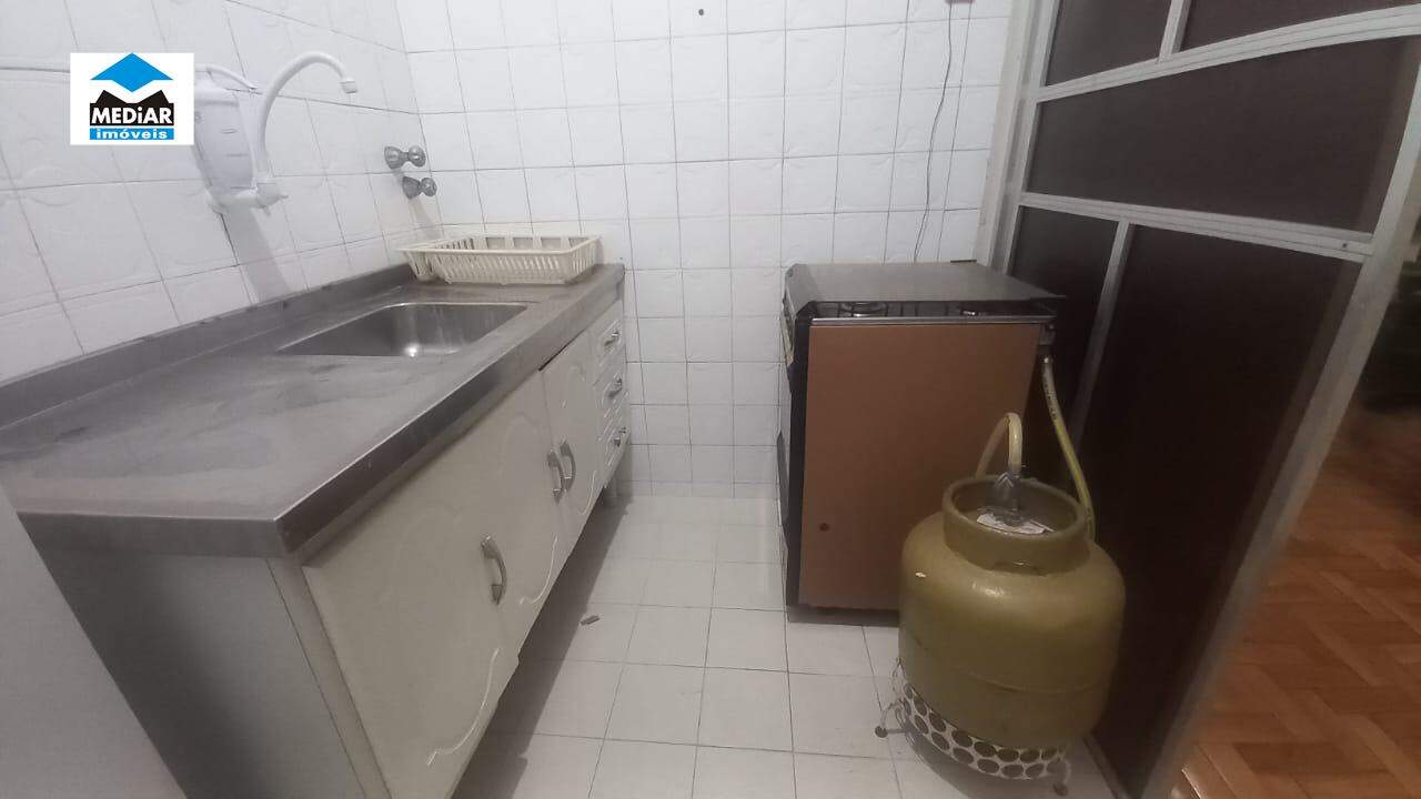 Apartamento para alugar com 2 quartos, 50m² - Foto 8