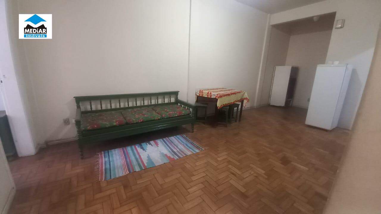 Apartamento para alugar com 2 quartos, 50m² - Foto 2