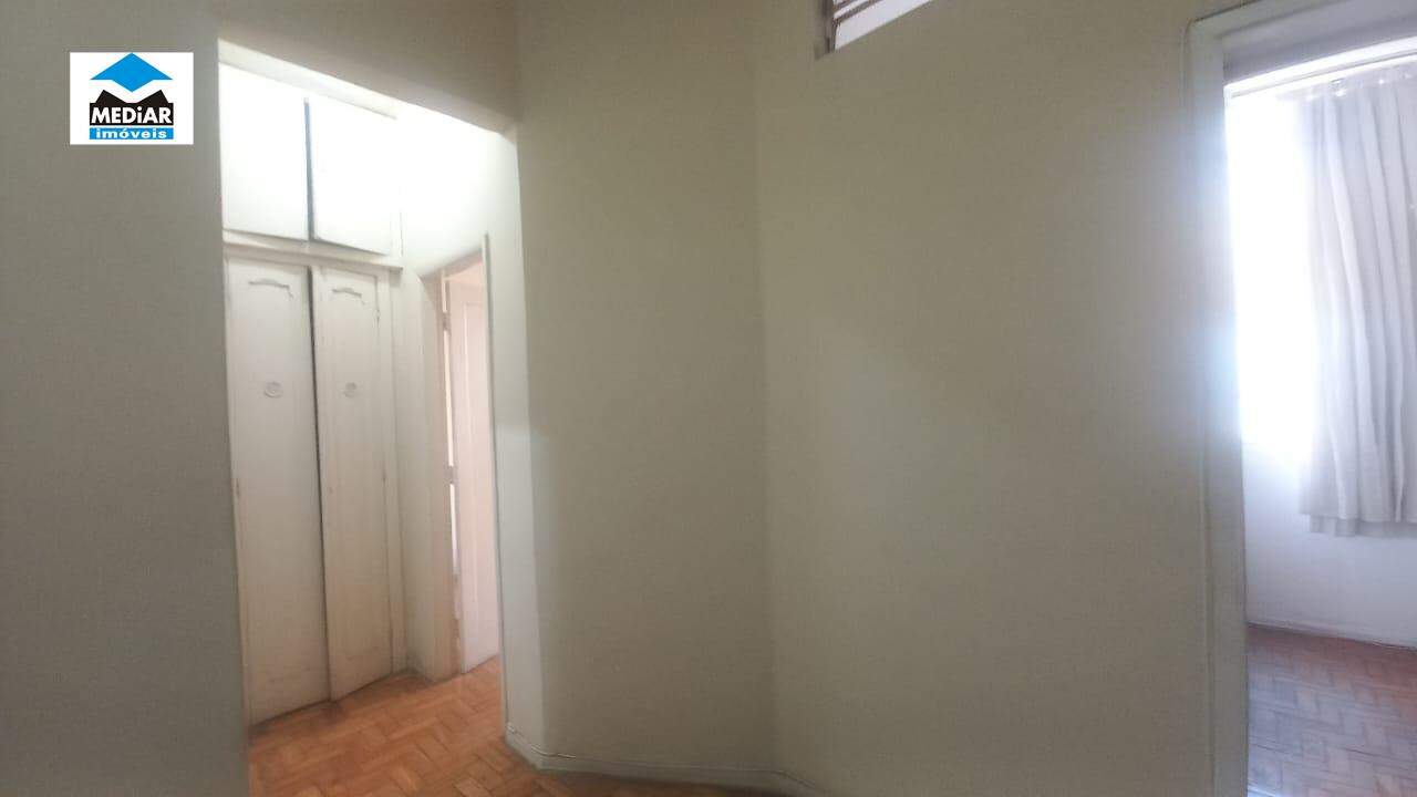 Apartamento para alugar com 2 quartos, 50m² - Foto 6