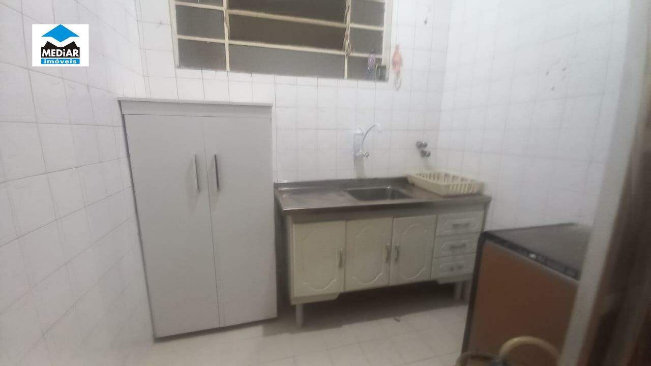 Apartamento para alugar com 2 quartos, 50m² - Foto 7