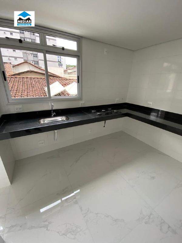 Apartamento à venda com 4 quartos, 134m² - Foto 14