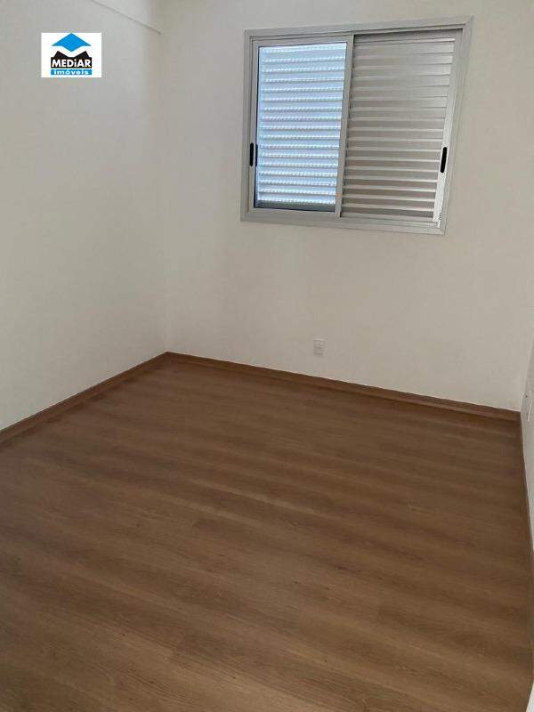 Apartamento à venda com 4 quartos, 134m² - Foto 5