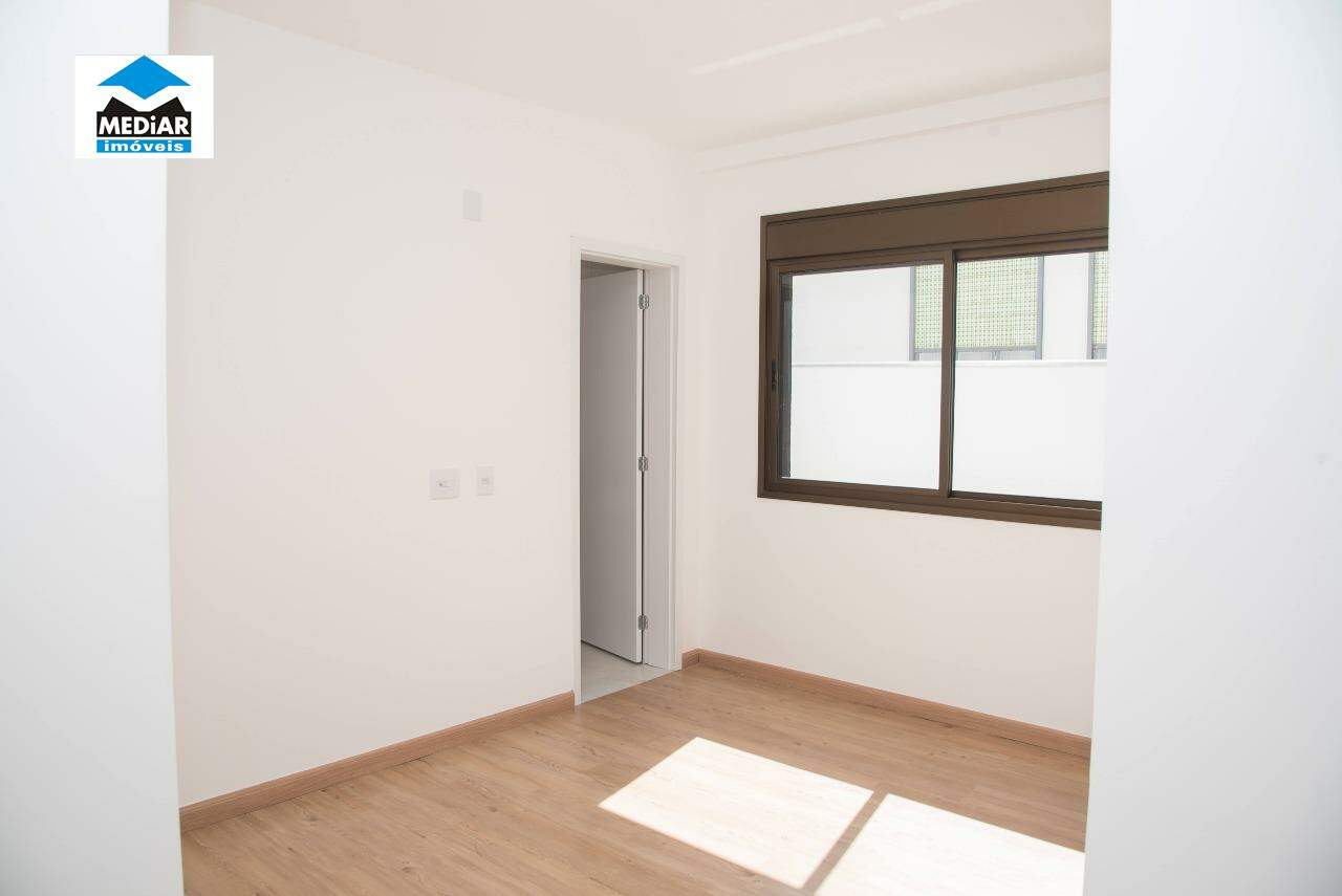 Apartamento à venda com 2 quartos, 113m² - Foto 17